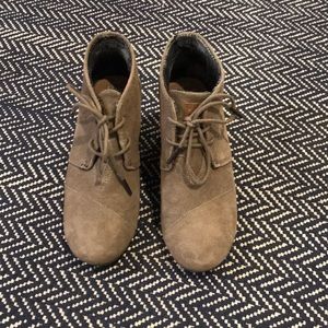 Toms wedges, suede, size 7